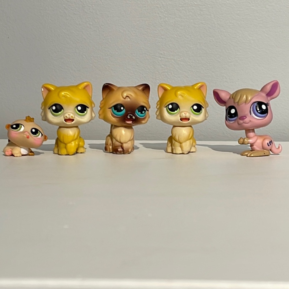 5pc LPS||| have been used over the years and needs a new home|| good condition||